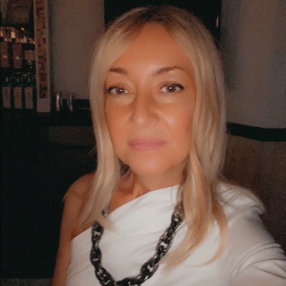 Meet your Posher, Fiona - Picture 6 of 7